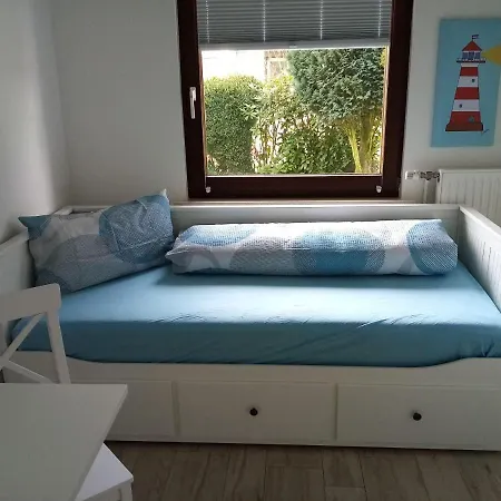 Appartement Ferienwohnung-steuerbord-im-haus-apenboom Büsumer Deichhausen
